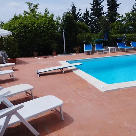 Casa Con Piscina E Tennis アパート *